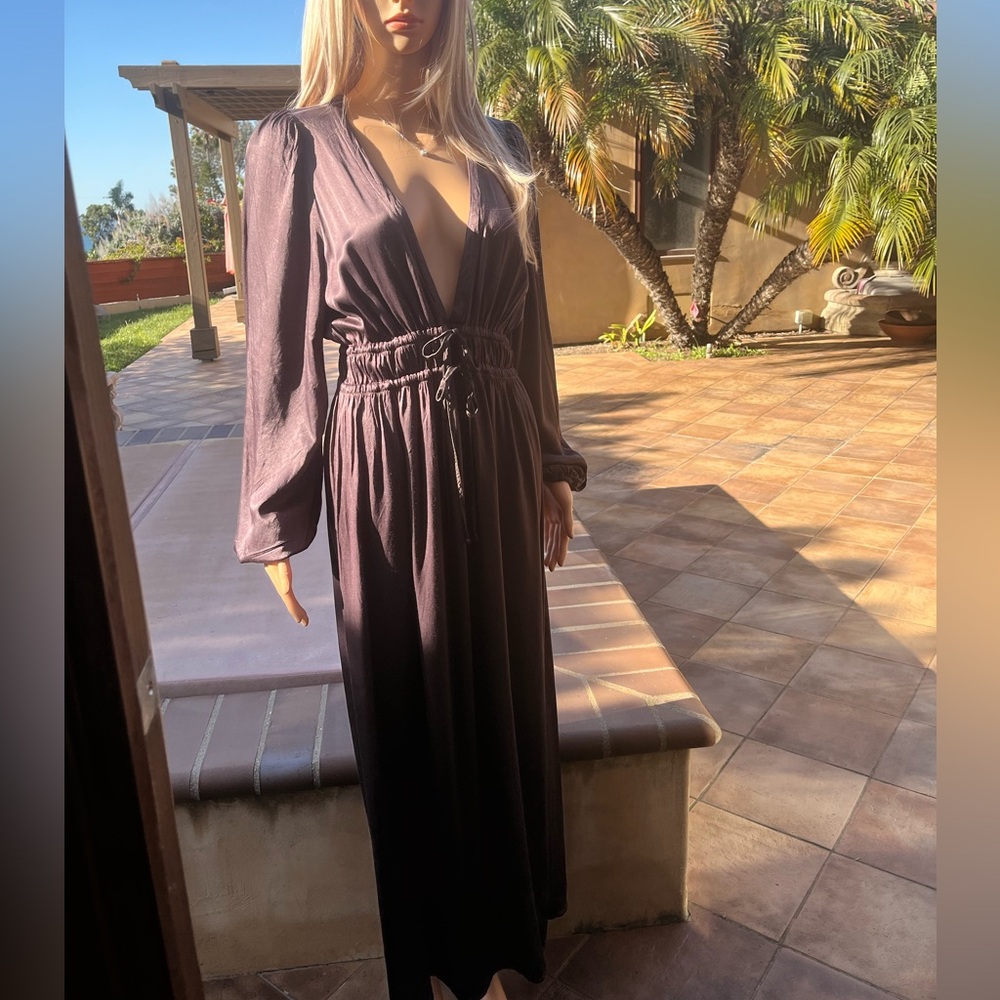 LACAUSA Chocolate Brown Deep V-Neck Long Sleeve Maxi Dress